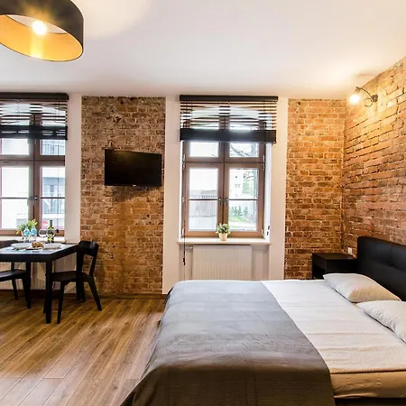 Loft 5 In A Centre * Breslau