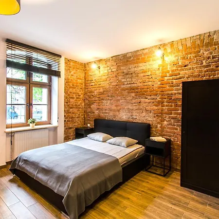 Loft 5 In A Centre Apartman *